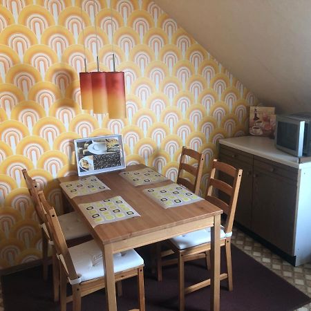 Ironico Homestay 4 Schlafzimmer Ferienwohnung 100 M2 Nahe Bostalsee Eisen  Exterior photo