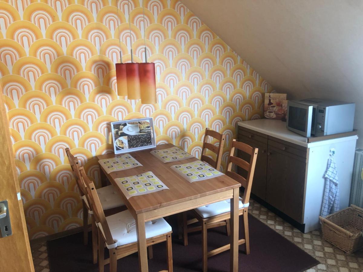 Ironico Homestay 4 Schlafzimmer Ferienwohnung 100 M2 Nahe Bostalsee Eisen  Exterior photo
