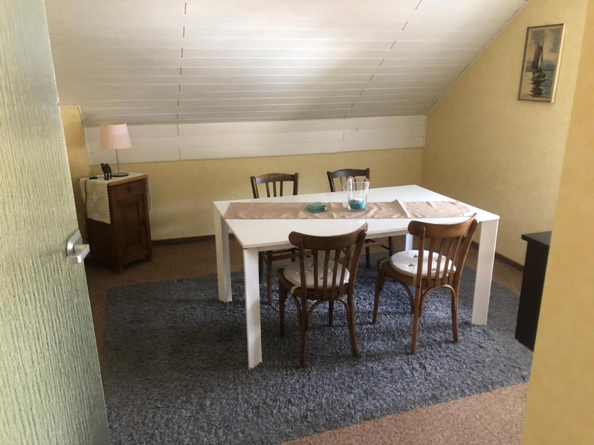 Ironico Homestay 4 Schlafzimmer Ferienwohnung 100 M2 Nahe Bostalsee Eisen  Exterior photo